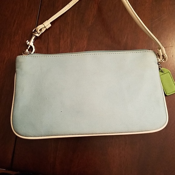 Coach wristlet - Picture 4 of 6